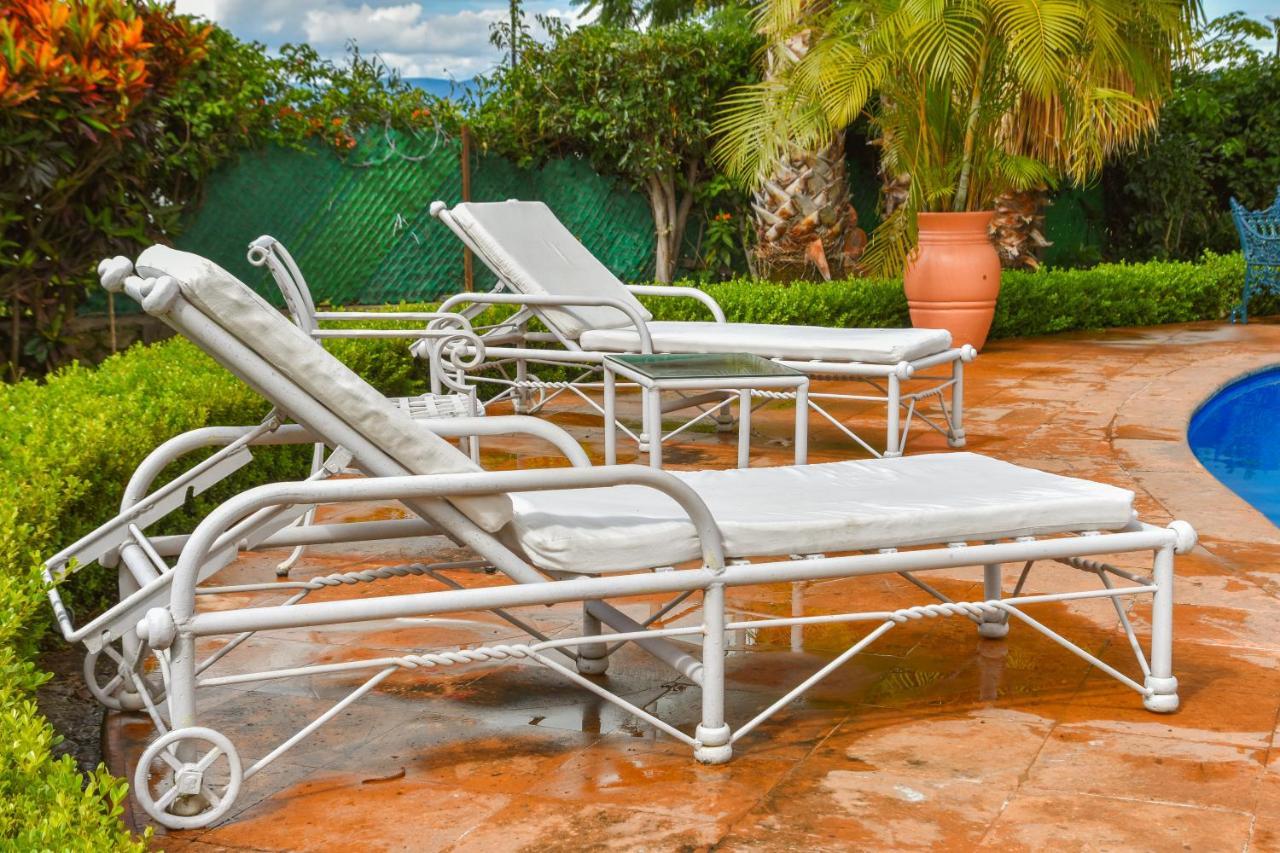 Casa Jardin-Lakeside Boutique Resort By Restavio Ajijic Ngoại thất bức ảnh