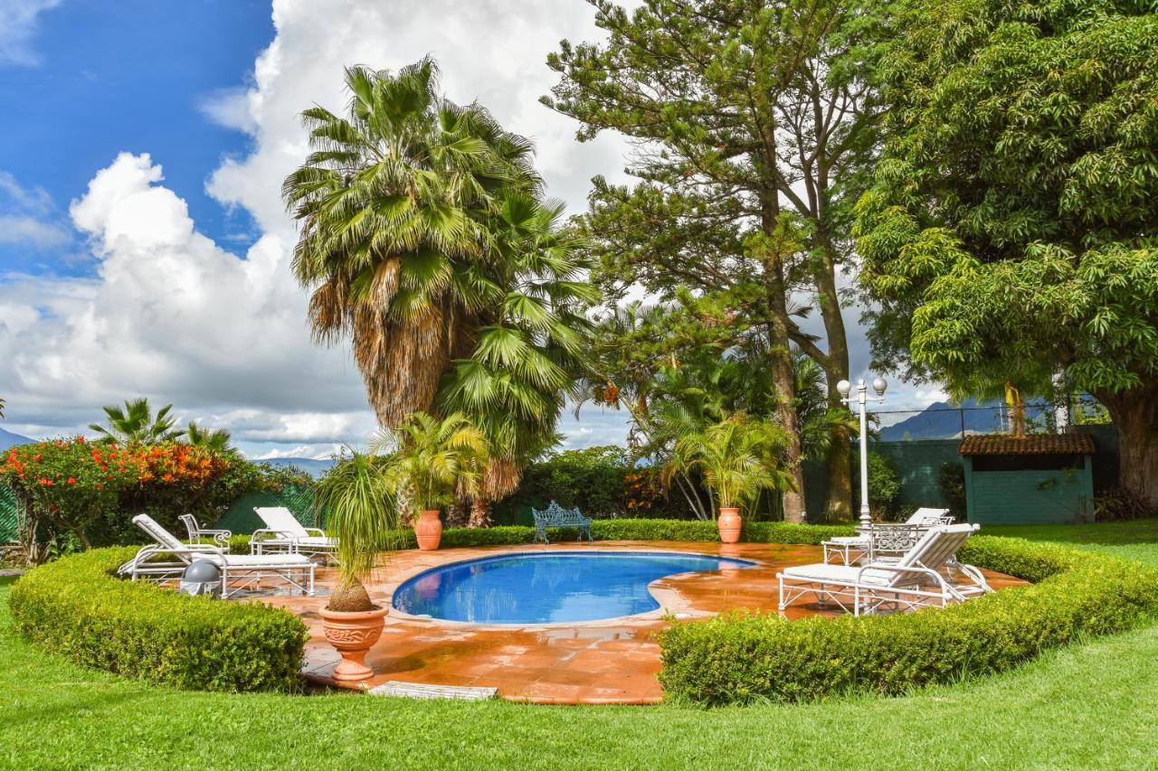 Casa Jardin-Lakeside Boutique Resort By Restavio Ajijic Ngoại thất bức ảnh