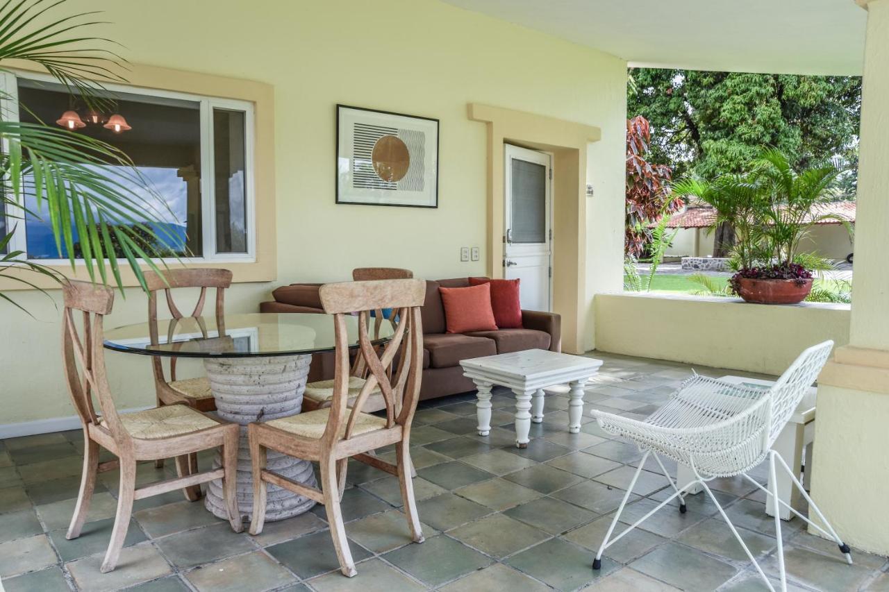 Casa Jardin-Lakeside Boutique Resort By Restavio Ajijic Ngoại thất bức ảnh