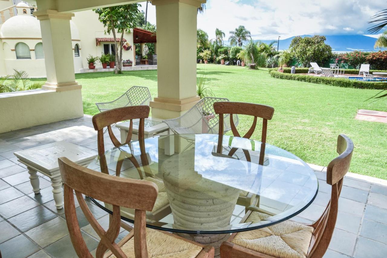 Casa Jardin-Lakeside Boutique Resort By Restavio Ajijic Ngoại thất bức ảnh